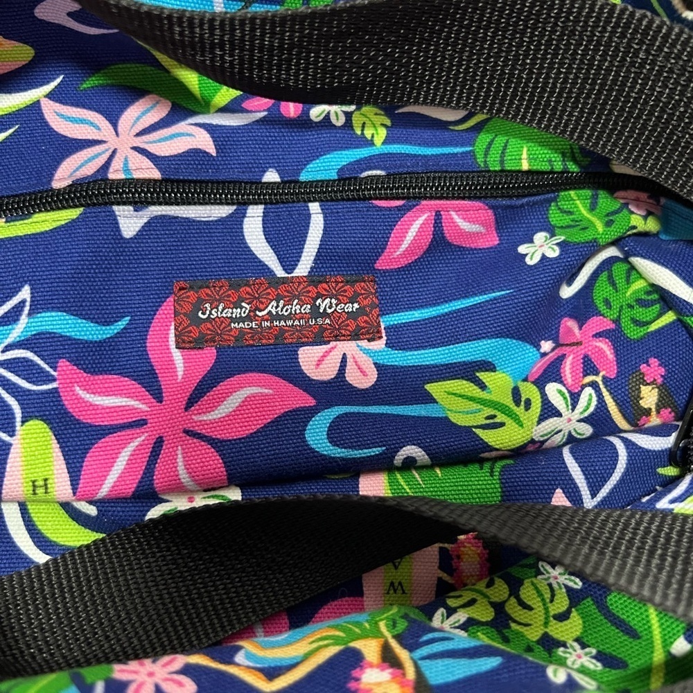 Island Aloha Wear Reversible Hula Girl Tote Bag 12” x 14” x 6” - Picture 8 of 9
